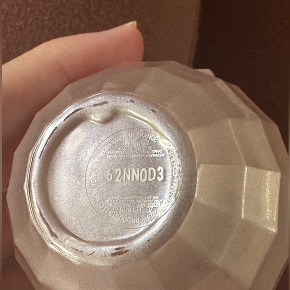 Viktor&Rolf Flowerbomb Eau de Parfum - Picture 5 of 5